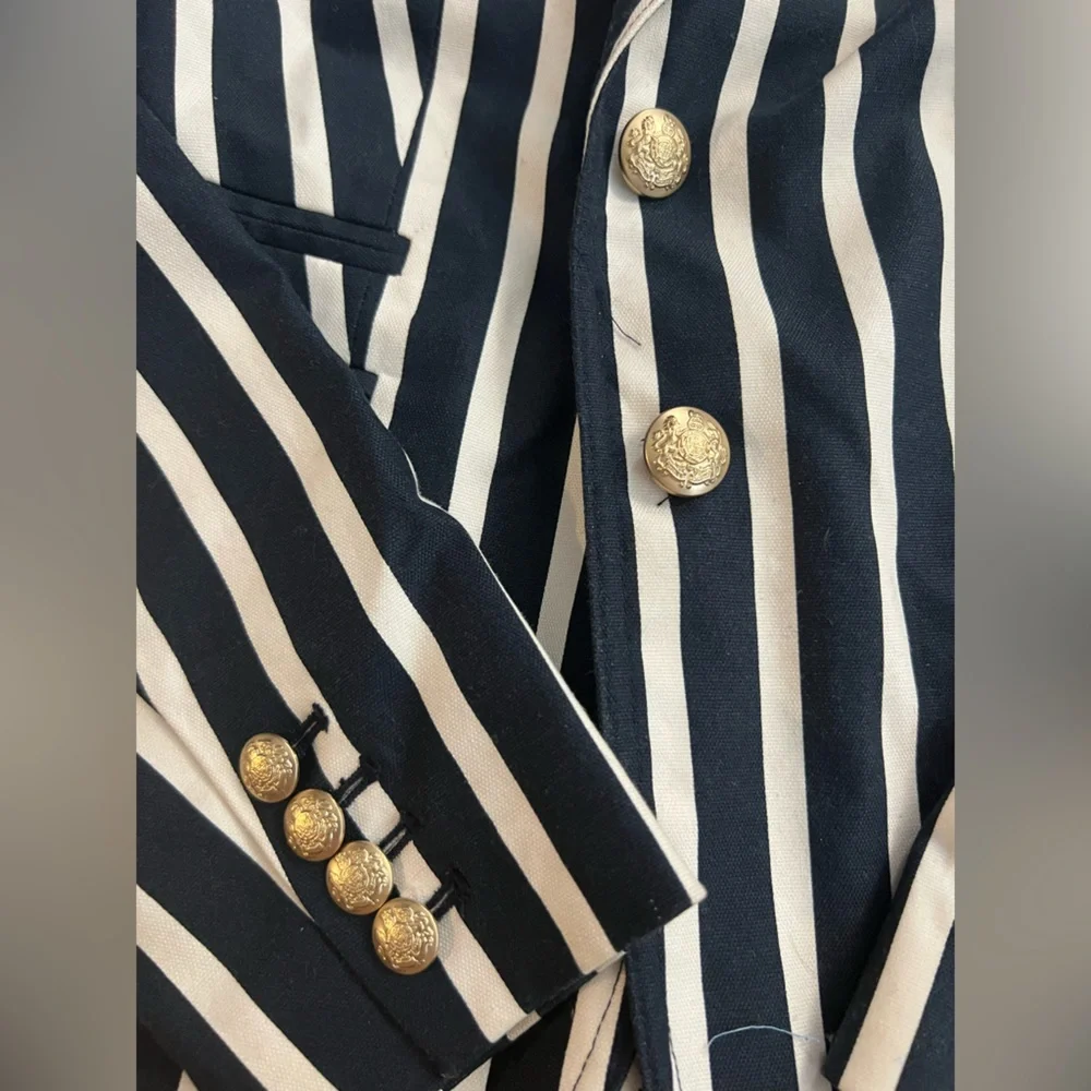 Blue and white stripped Banana Republic blazer with gold buttons - Picture 2 of 7